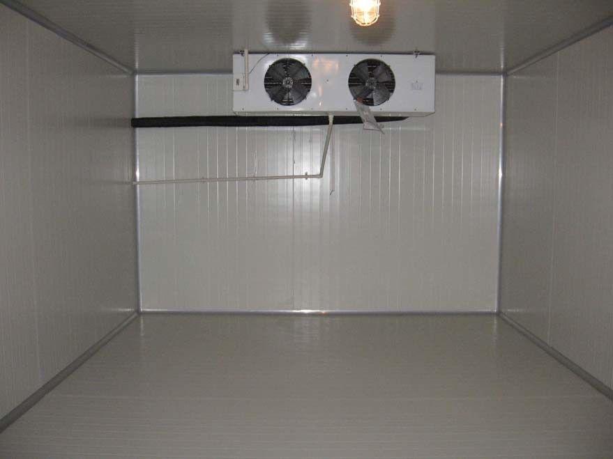 150kg/m3 Panel Density Freezer Cold Room with 50mm To 250mm Thickness and Digital Temperature Controller